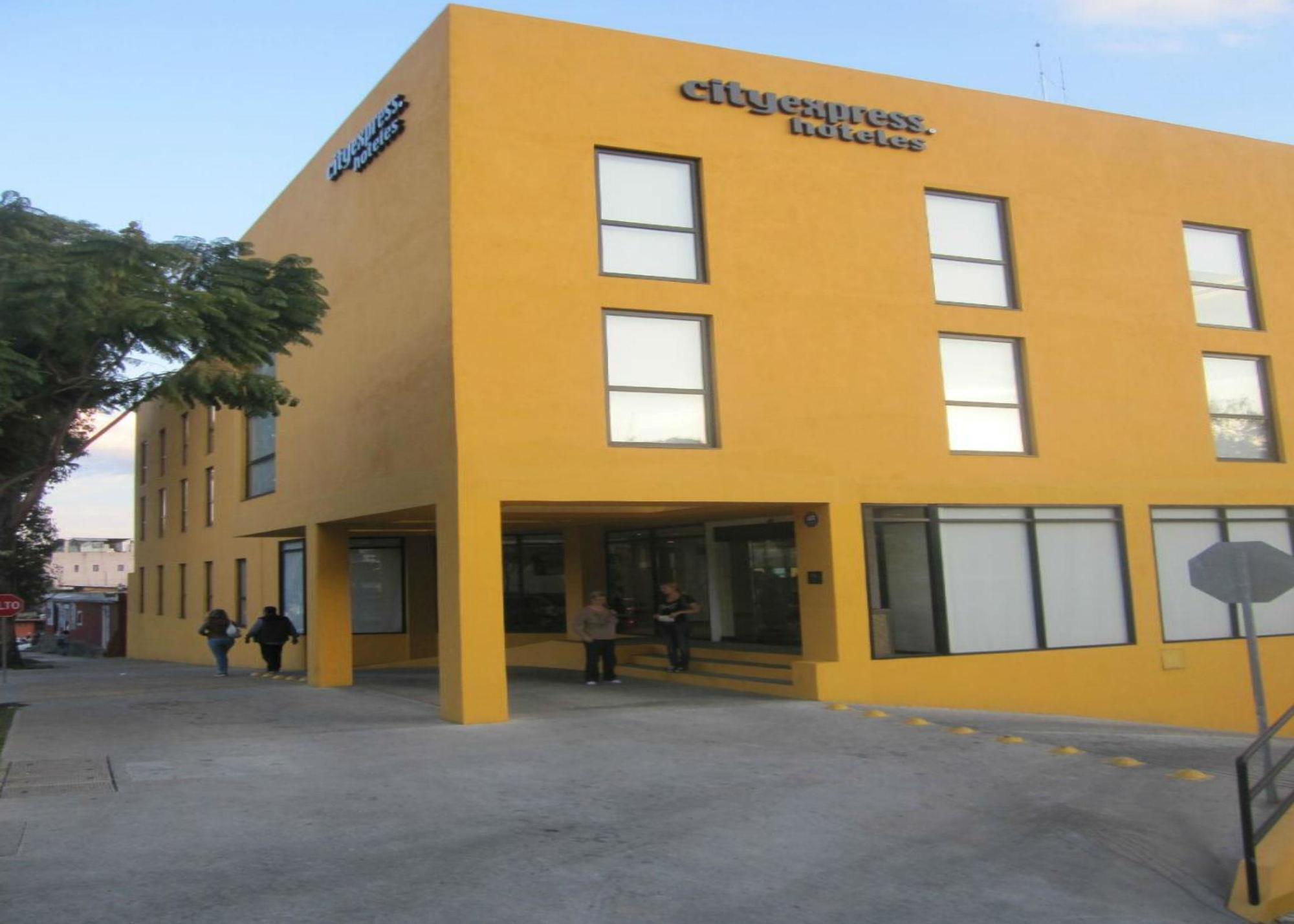 City Express By Marriott Oaxaca Exterior photo